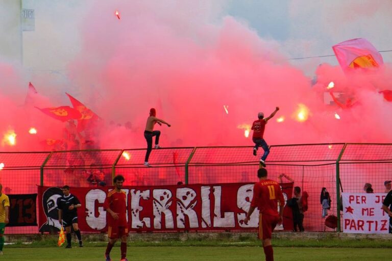 Partizani - Ultras Guerrils