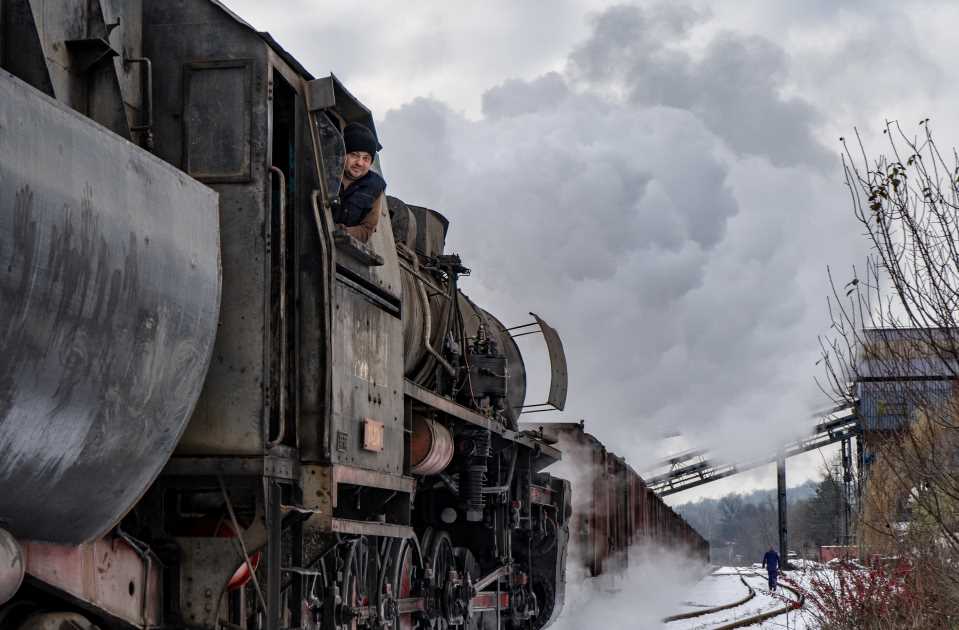 Treno a vapore della Bosnia Erzegovina, a Dubrave. Da Binario Est di Marco Carlone