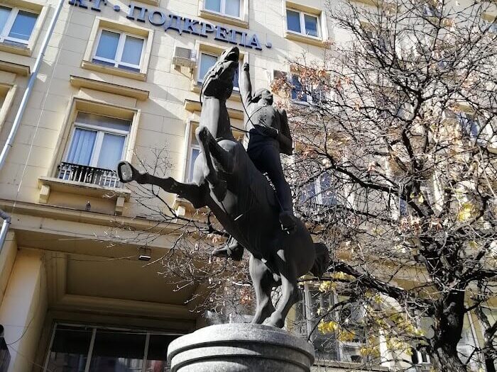 statua di garibaldi a Sofia