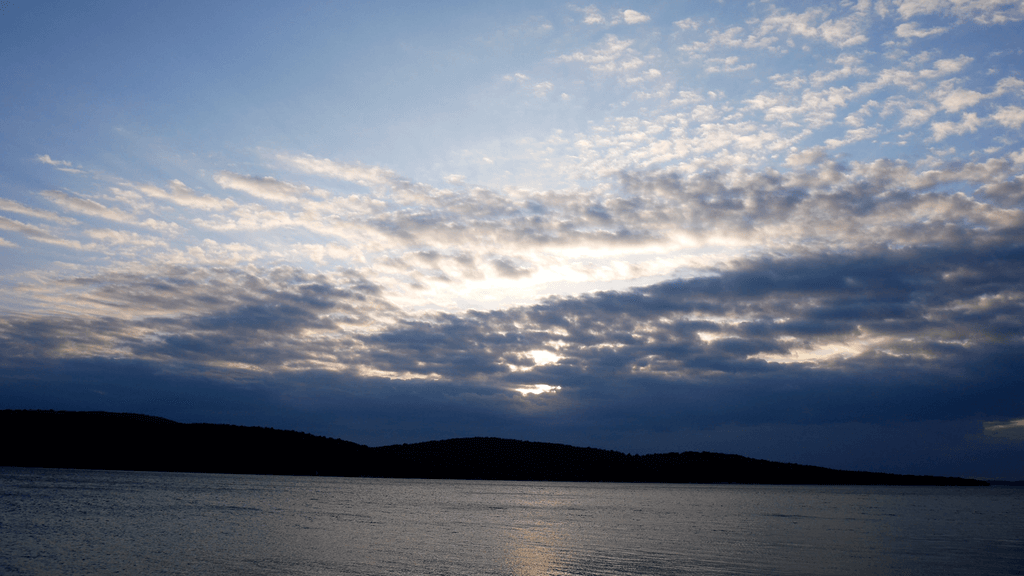 Vista di Zlarin da Šibenik