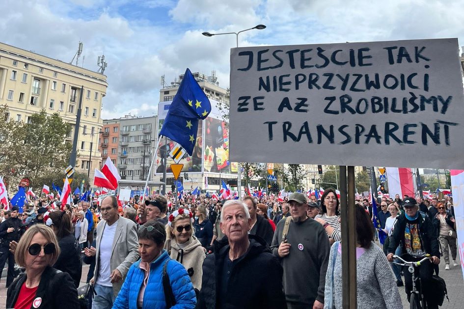Marsz Million Serce (Marcia del milione di cuori) a due settimane dalle elezioni in Polonia.