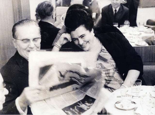 Jovanka Broz con Josip Broz Tito