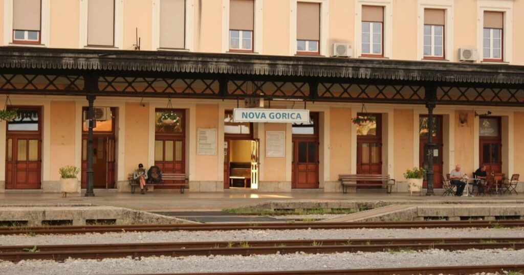 Stazione dei treni Nova Gorica