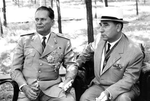 Josip Broz Tito e Aleksandar Ranković, capo del Dipartimento per la protezione del popolo (OZNA)