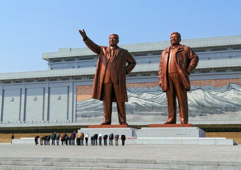 Monumento di Kim Il-sung