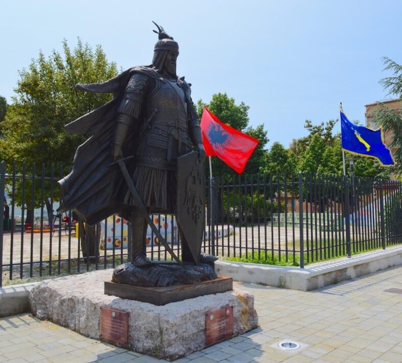 Statua di Skanderbeg