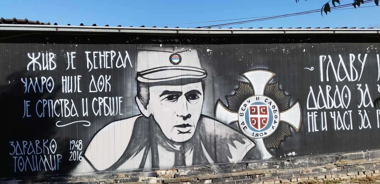 Murale di Zdravko Tolimir a Novi Sad
