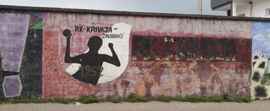 Pallamano in Bosnia - Un murale del Krivaja