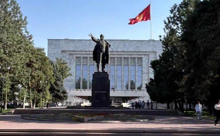 Statua di Lenin a Biškek