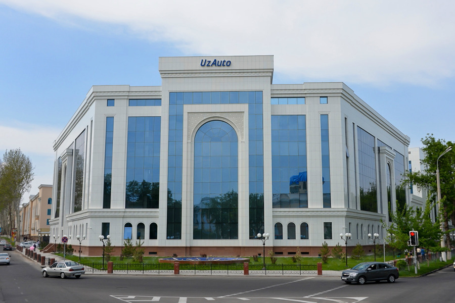 La sede degli uffici della UzAuto Motors a Tashkent